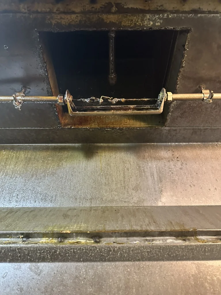 Professional kitchen exhaust maintenance